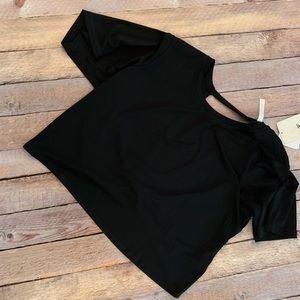 Crop Fabletics top